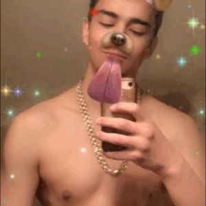 Meet your Posher, Bambam